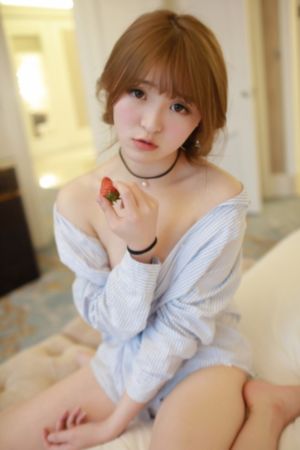 交换工作漂亮的女性员工_DVD高清免费观看